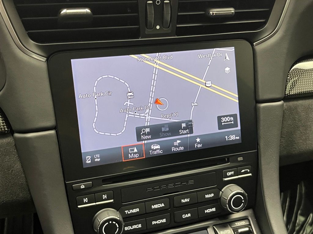 2019 Porsche 911 Carrera 4S 18