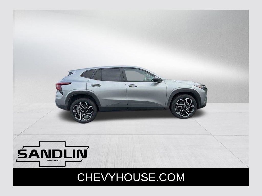 2024 Chevrolet Trax RS with 1RS FWD