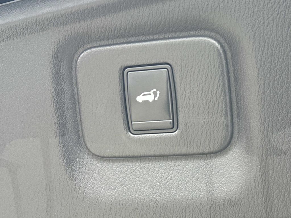 Thumbnail: 2016 INFINITI QX60 - 26