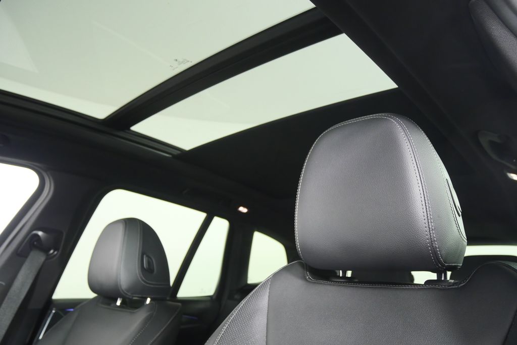 Thumbnail: 2024 BMW X3 - 12
