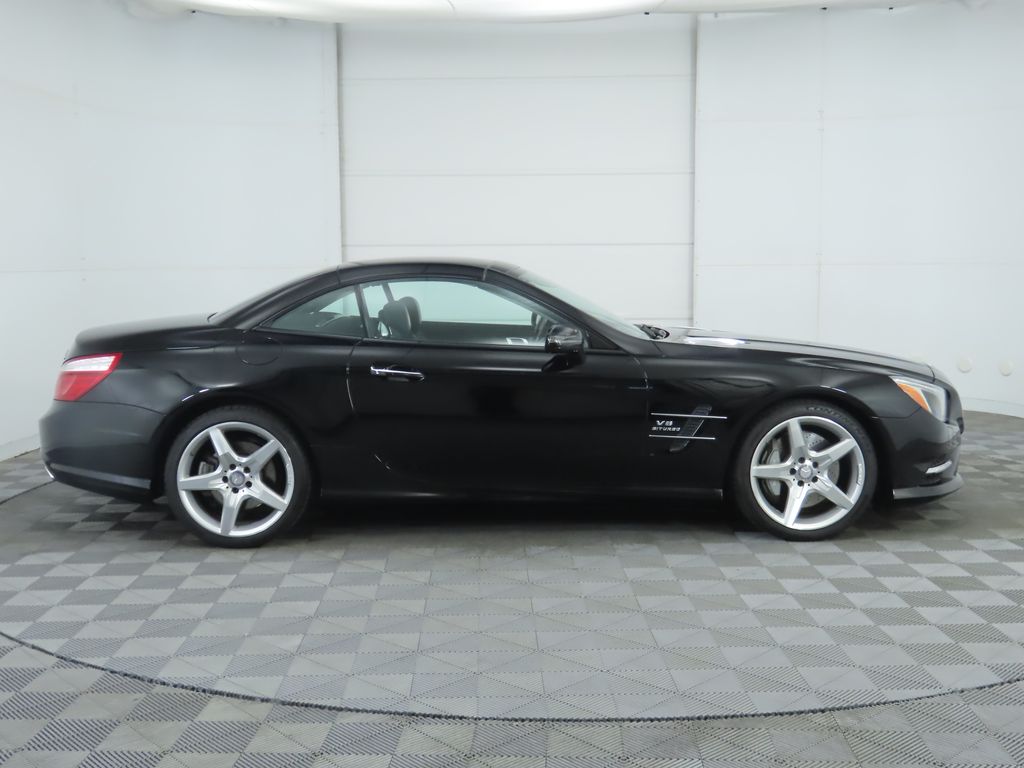 Thumbnail: 2013 Mercedes-Benz SL-Class - 12