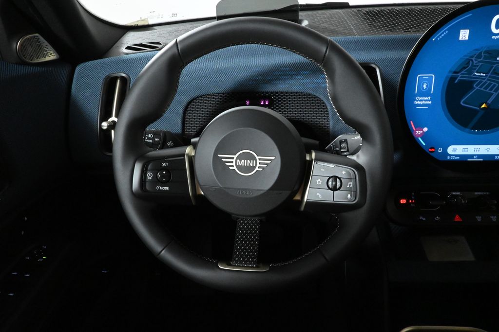 2025 MINI Cooper Countryman Iconic 19
