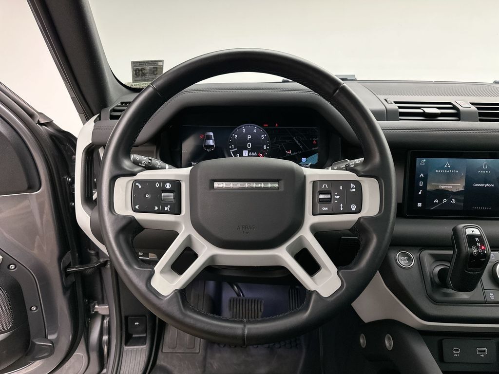 Thumbnail: 2024 Land Rover Defender - 30