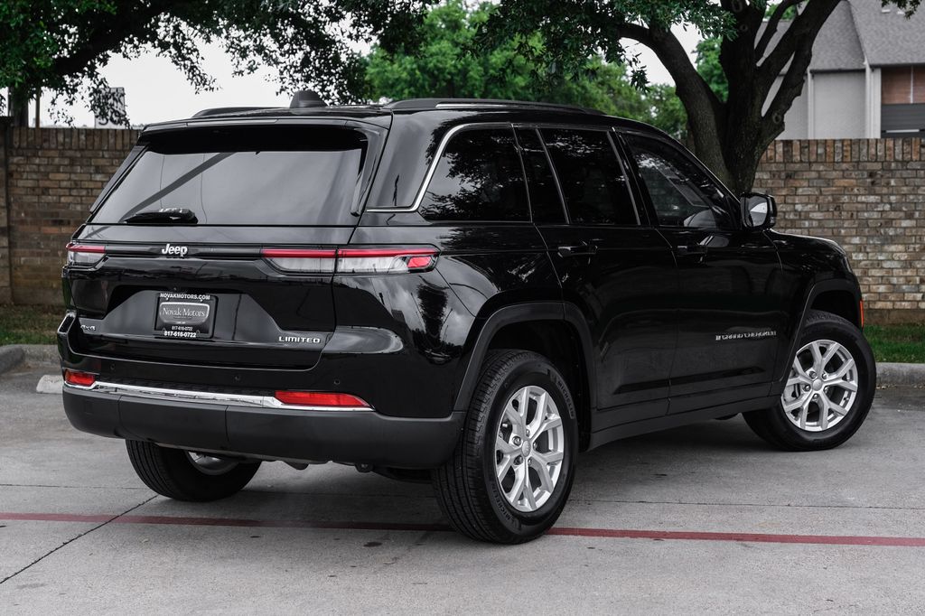 used 2023 Jeep Grand Cherokee car, priced at $34,153