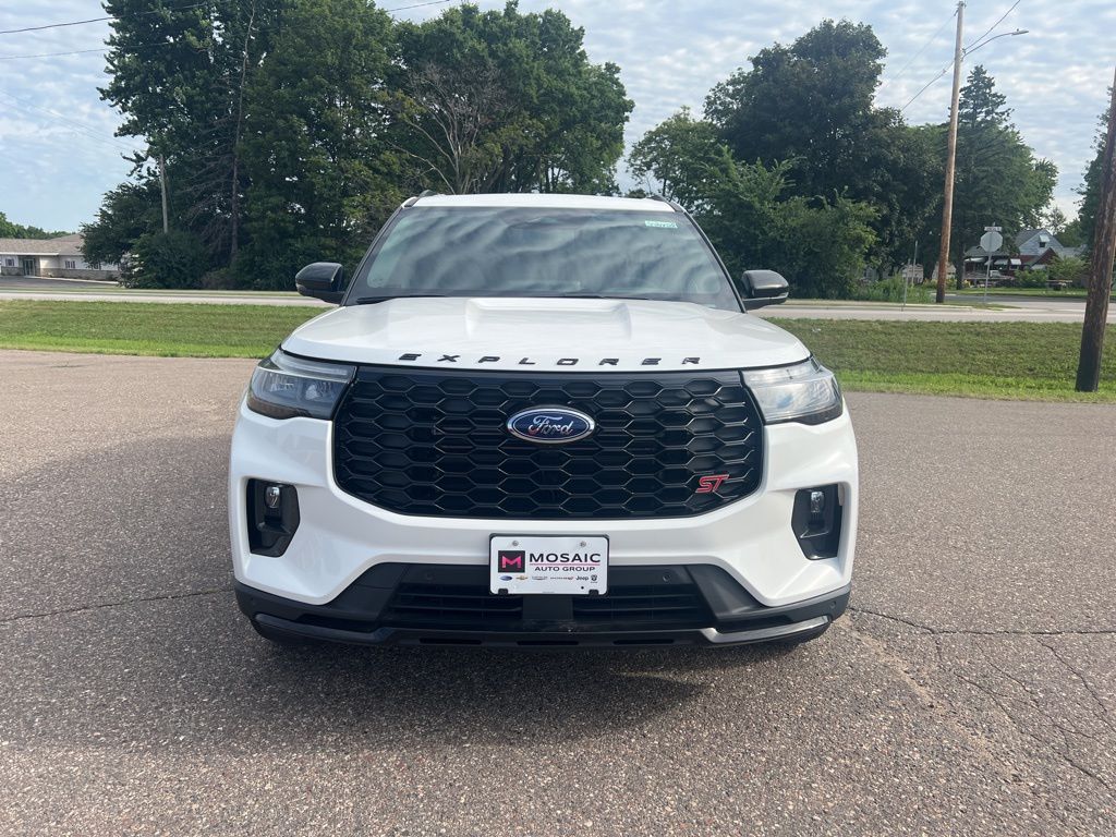 2025 Ford Explorer