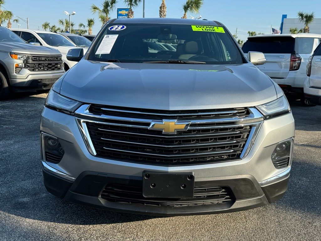 2023 Chevrolet Traverse LT 3