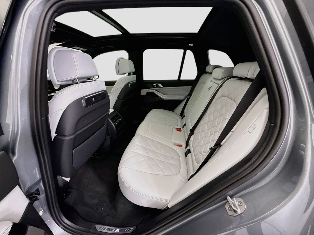 Thumbnail: 2026 BMW X5 - 20