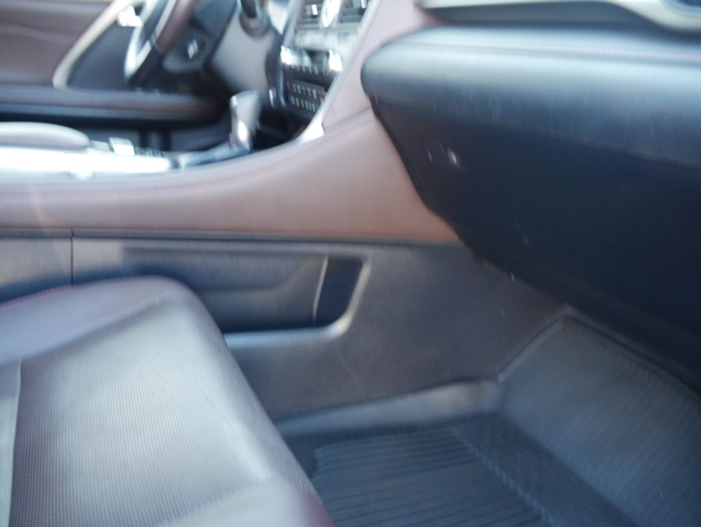 Thumbnail: 2019 Lexus RX - 26