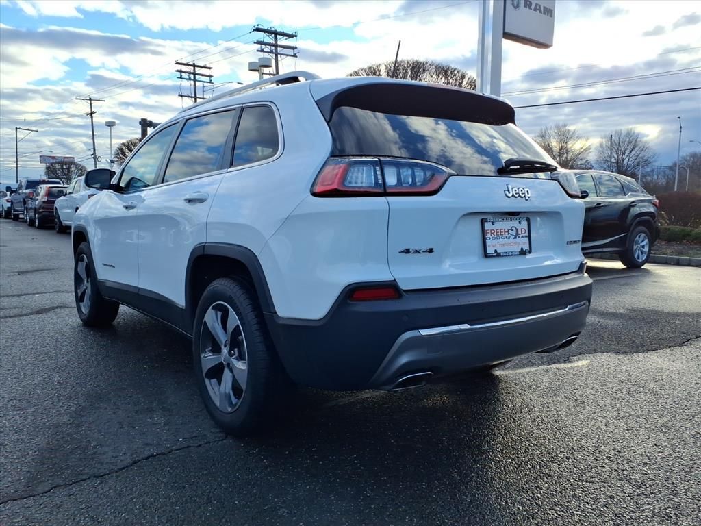used 2019 Jeep Cherokee car, priced at $12,900