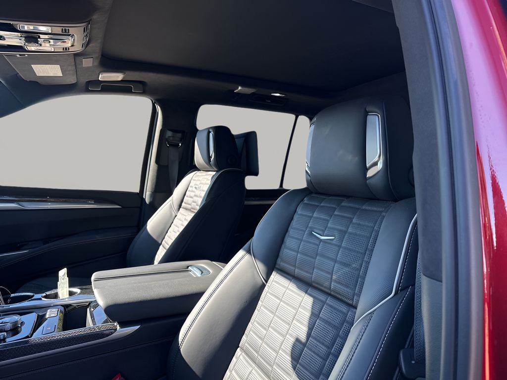 Used Car 2025 Cadillac Escalade  V-series For Sale Under $180,000 In Austin, Texas