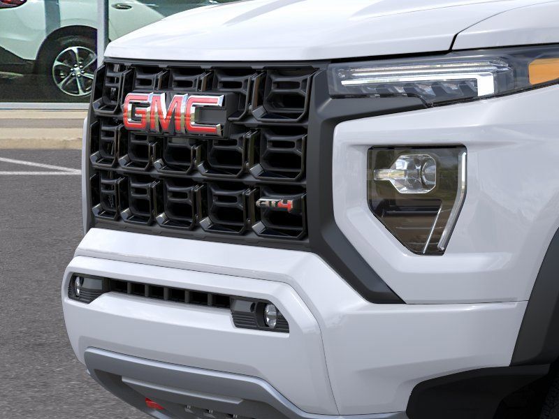 2024 GMC Canyon AT4 13