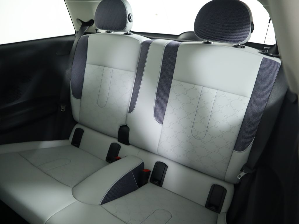 Thumbnail: 2025 MINI Cooper - 21