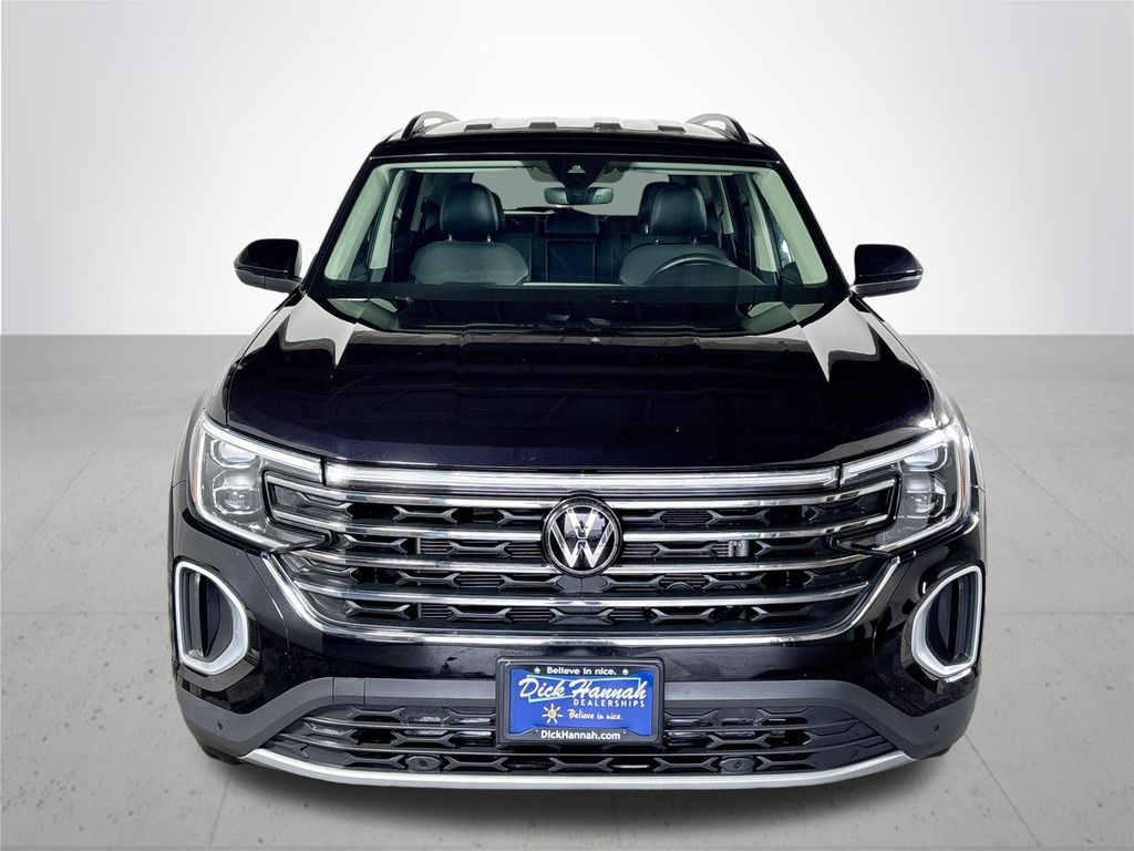 2024 Volkswagen Atlas SE Technology photo 3