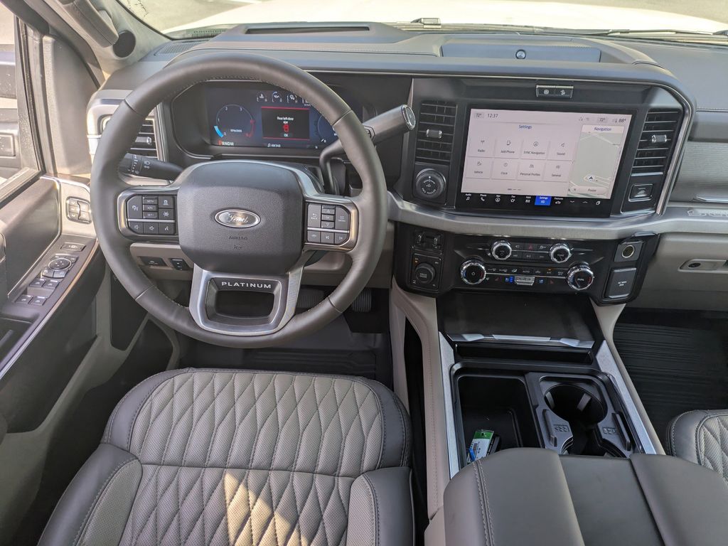 2026 Ford F-250 Platinum