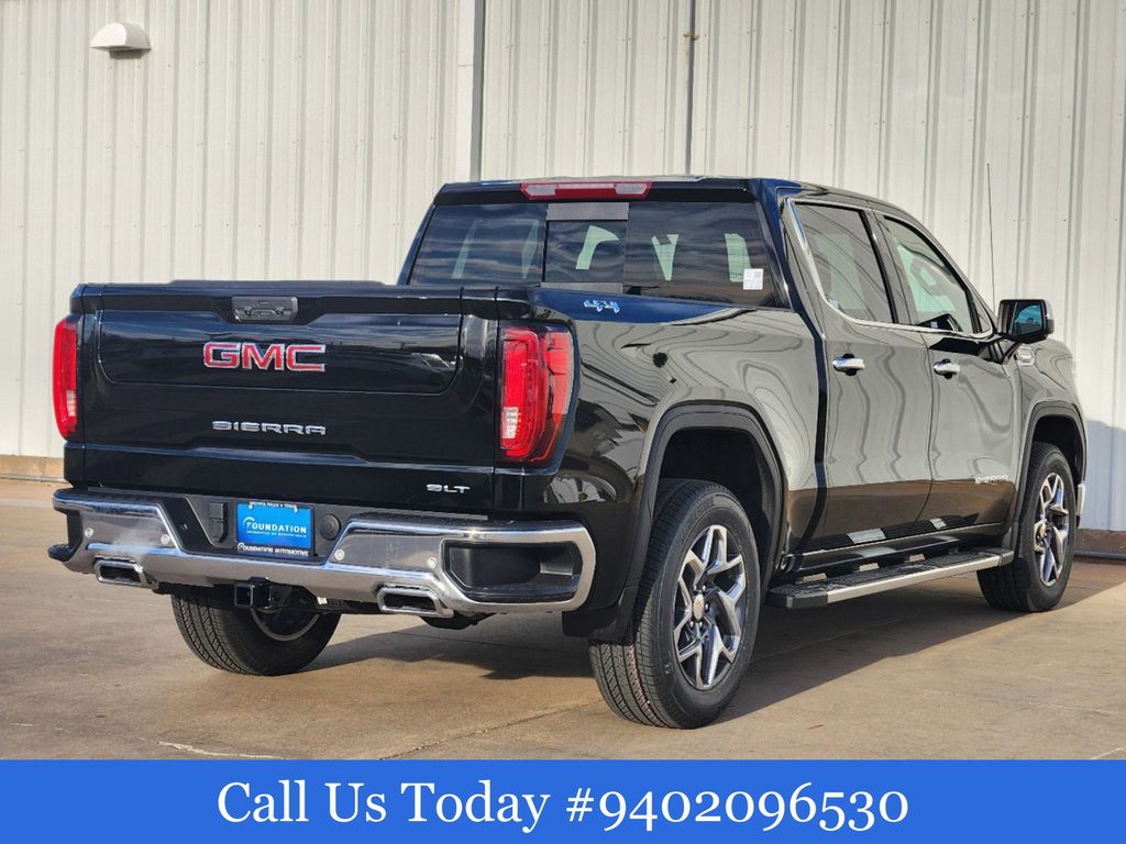 2025 GMC Sierra 1500 SLT 4