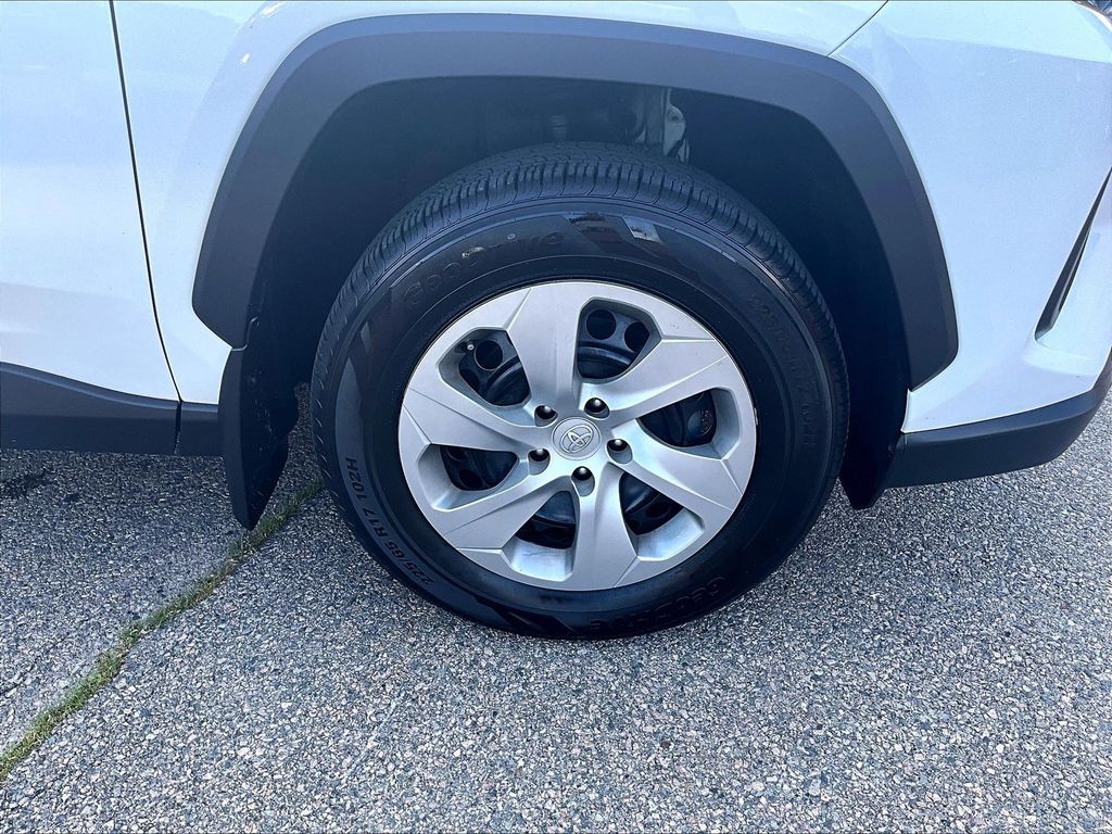 2022 Toyota RAV4 — photo 7