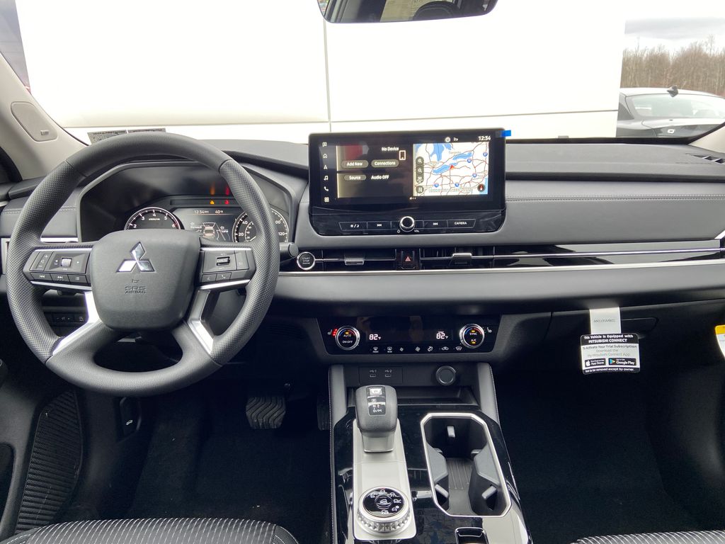 2026 Mitsubishi Outlander ES Black at Auto Express Mitsubishi
