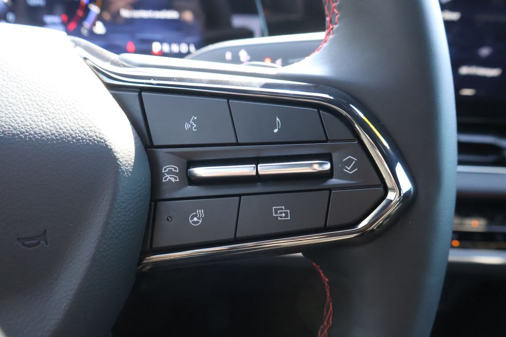 Thumbnail: 2025 Chevrolet Equinox - 31