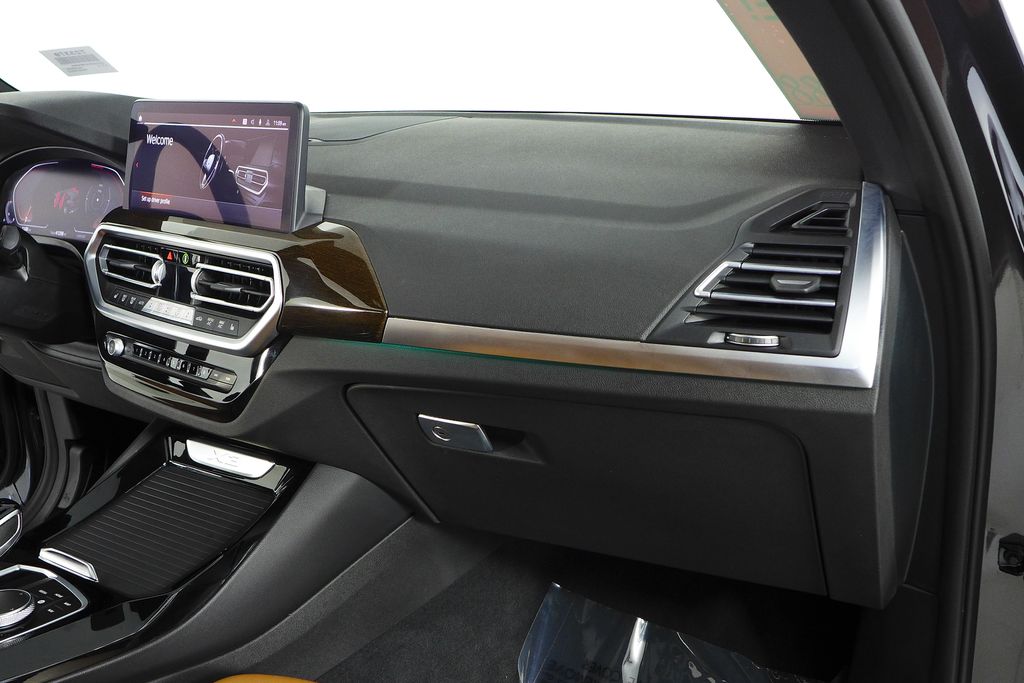 Thumbnail: 2023 BMW X3 - 14