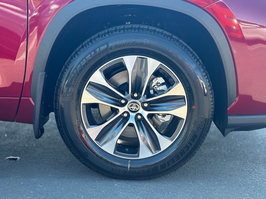 New 2026 Toyota Highlander SUV