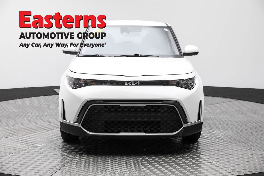 Used 2023 White Kia LX image 2