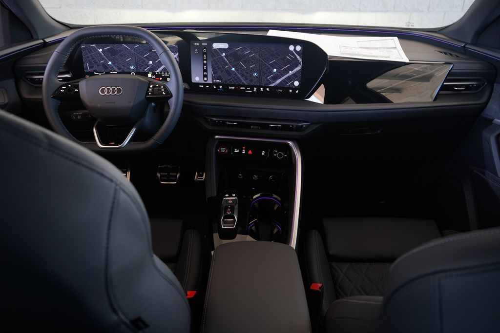 Thumbnail: 2026 Audi SQ5 - 9