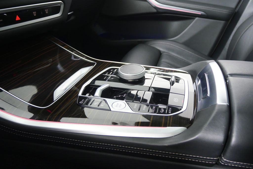 Thumbnail: 2025 BMW X5 - 29