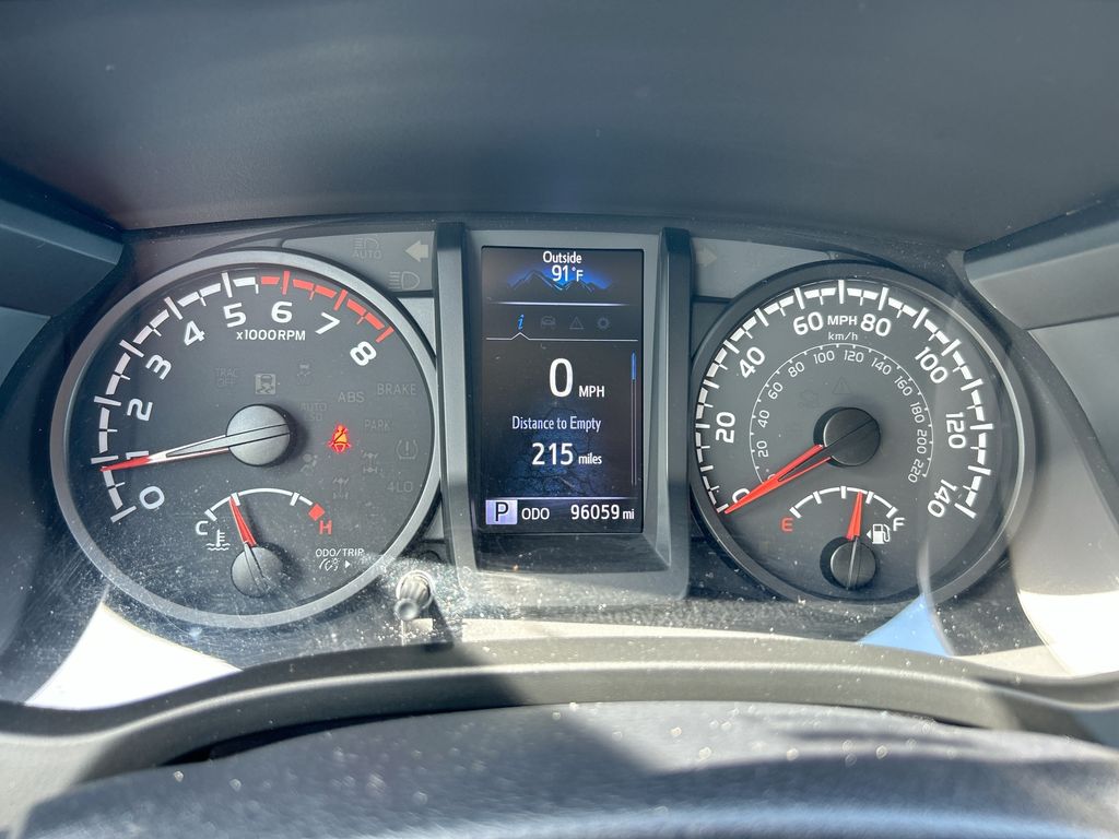 Thumbnail: 2021 Toyota Tacoma - 20