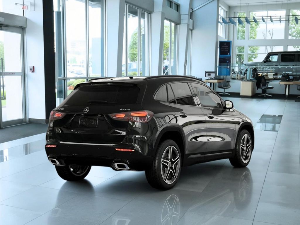 Thumbnail: 2026 Mercedes-Benz GLA - 21