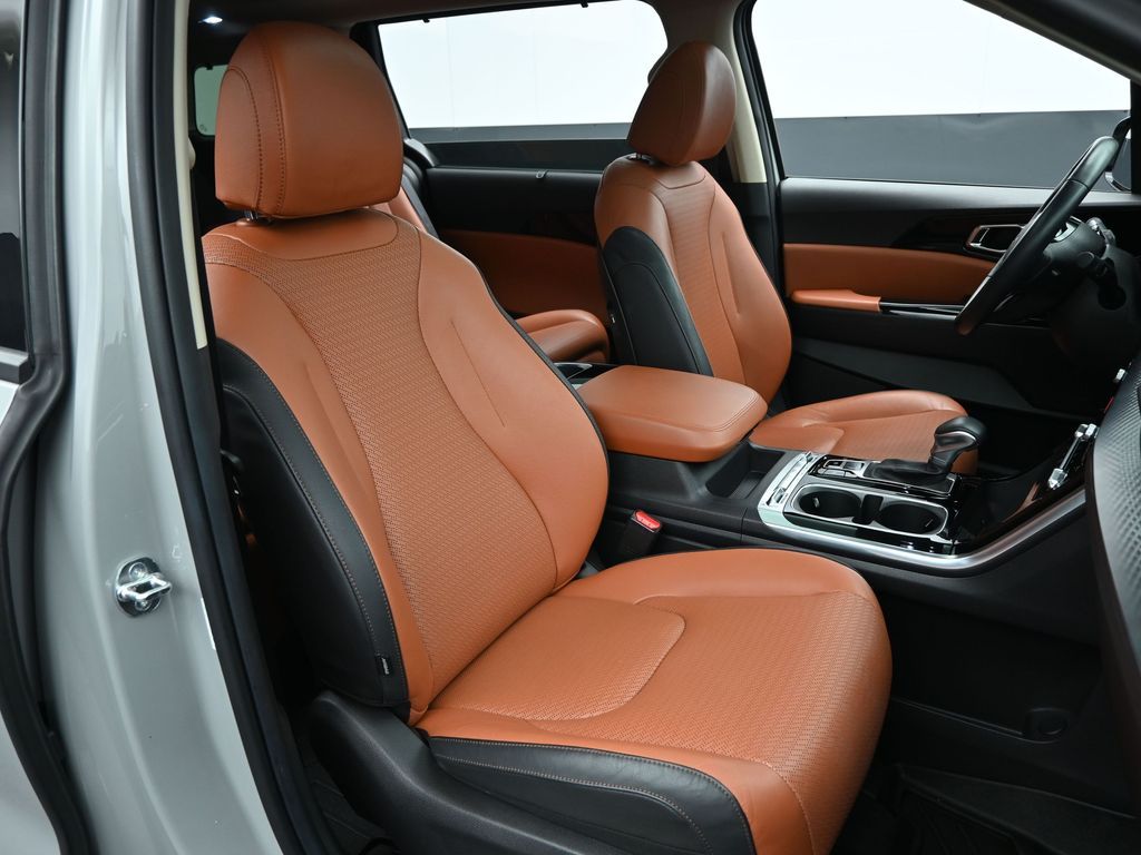 2024 Kia Carnival MPV SX Prestige