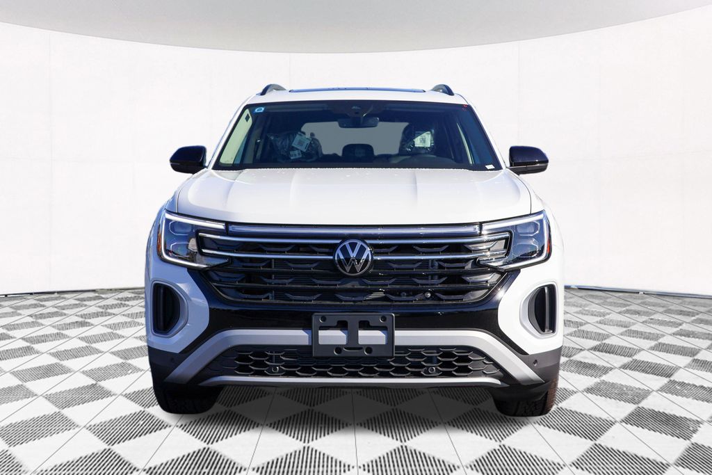 2025 Volkswagen Atlas  6