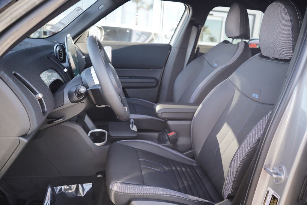 Thumbnail: 2026 MINI Cooper Countryman - 7