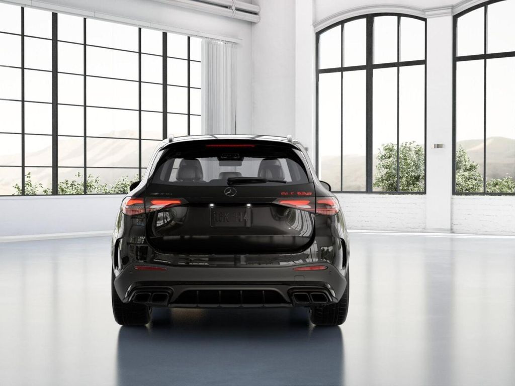 2025 Mercedes-Benz GLC 63 AMG 25