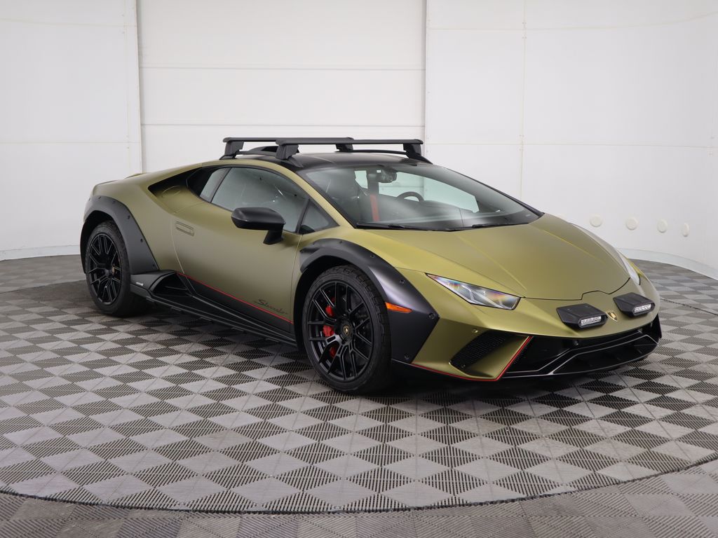 2023 Lamborghini Huracan Sterrato 3