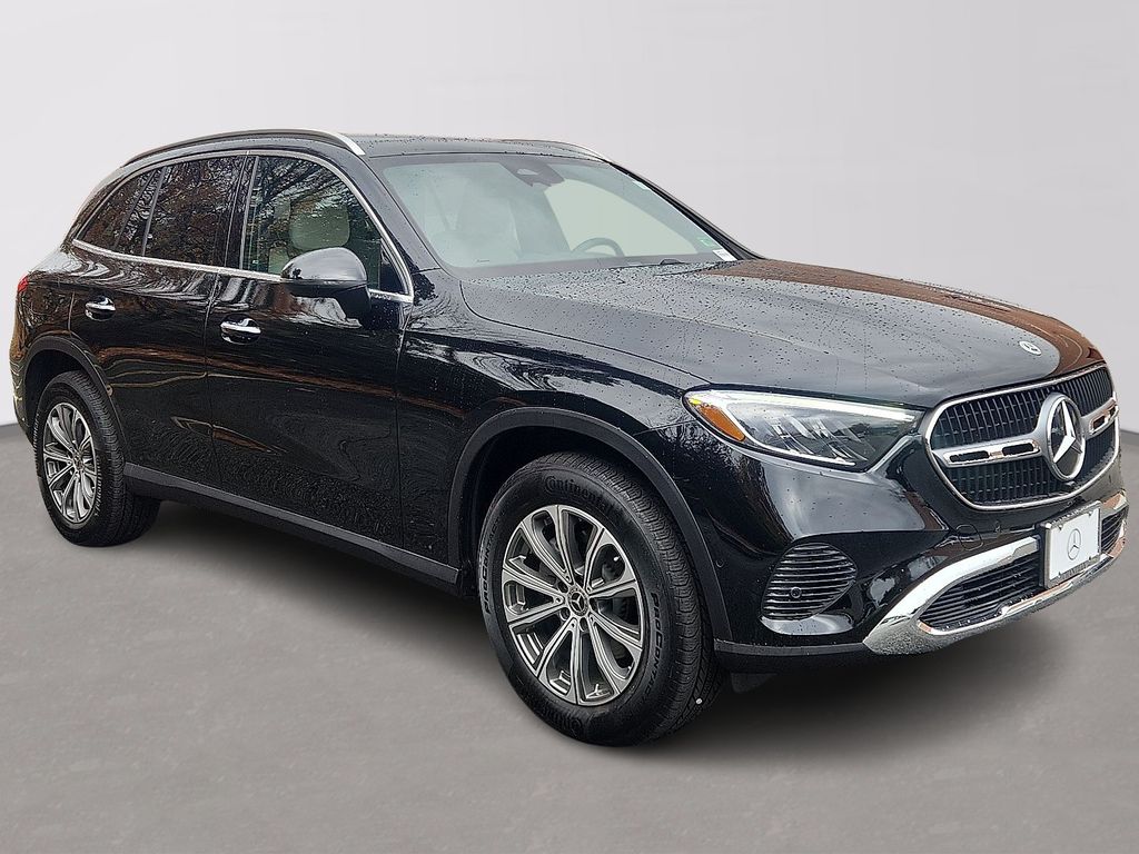 Thumbnail: 2025 Mercedes-Benz GLC - 3