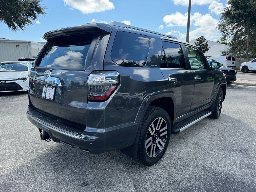 2017 Toyota 4Runner Limited 8