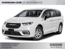 2025 Chrysler Pacifica Select FWD