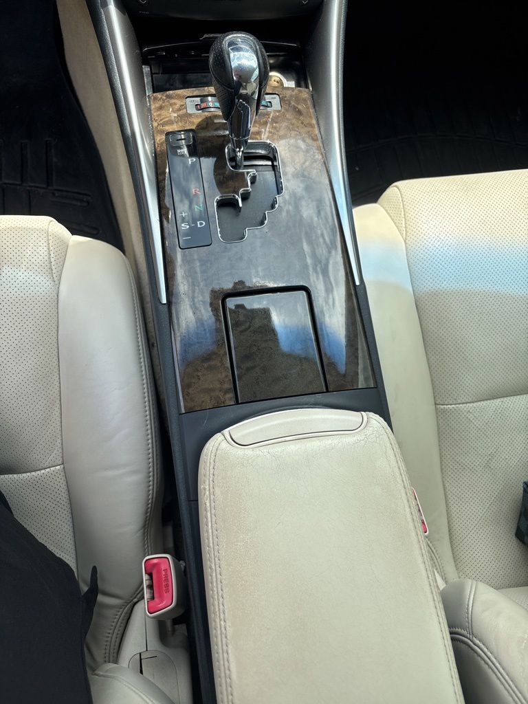 Thumbnail: 2010 Lexus IS - 17