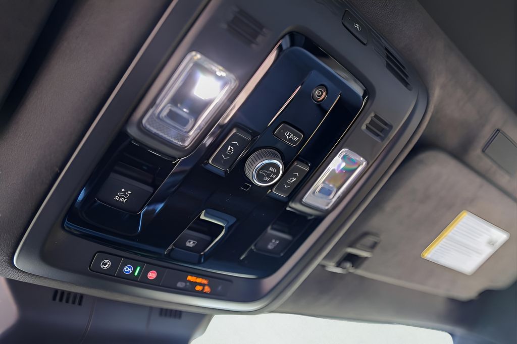 Used Car 2025 Cadillac Escalade  Sport Platinum For Sale Under $130,000 In Austin, Texas