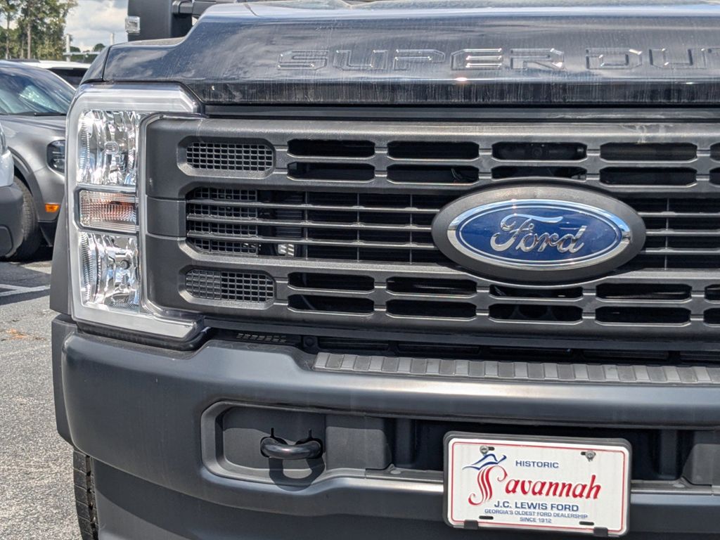 2024 Ford F-450 Chassis XL