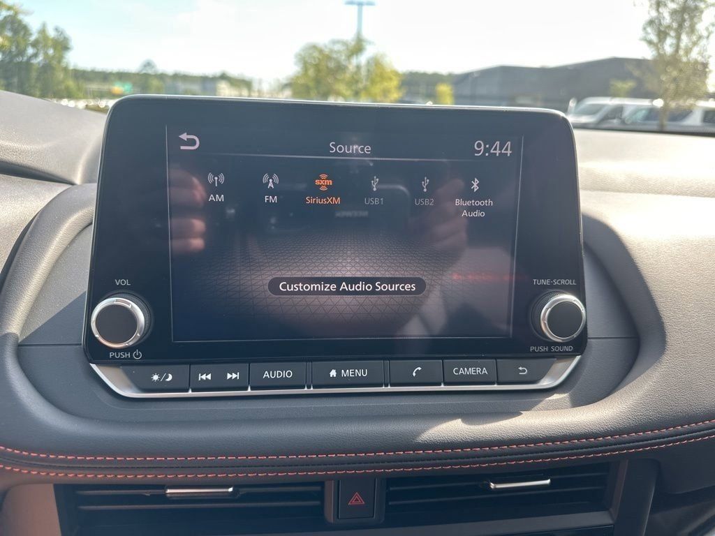 2025 Everest White Pearl Nissan Rogue Rock Creek AWD SUV