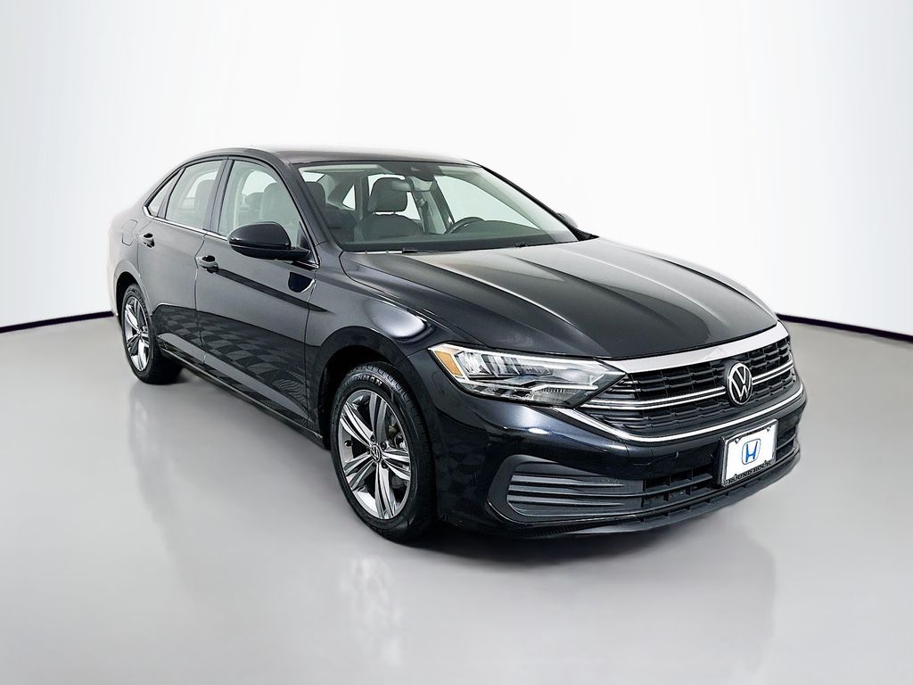 Thumbnail: 2024 Volkswagen Jetta - 3