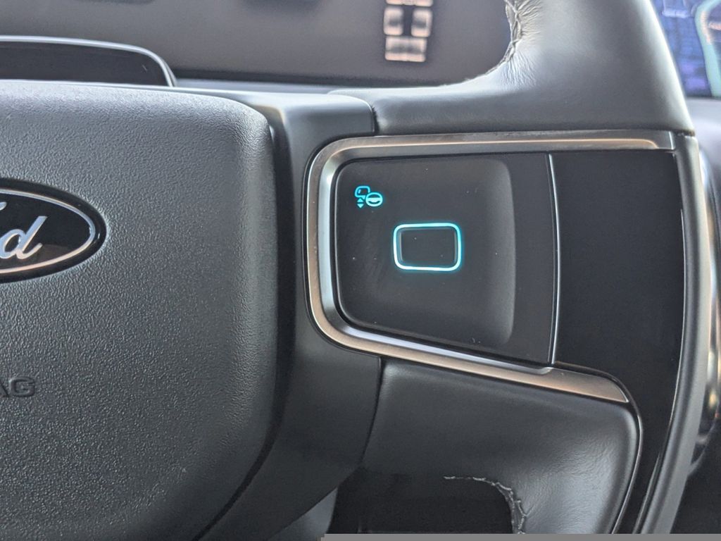 2025 Ford Expedition Platinum MAX