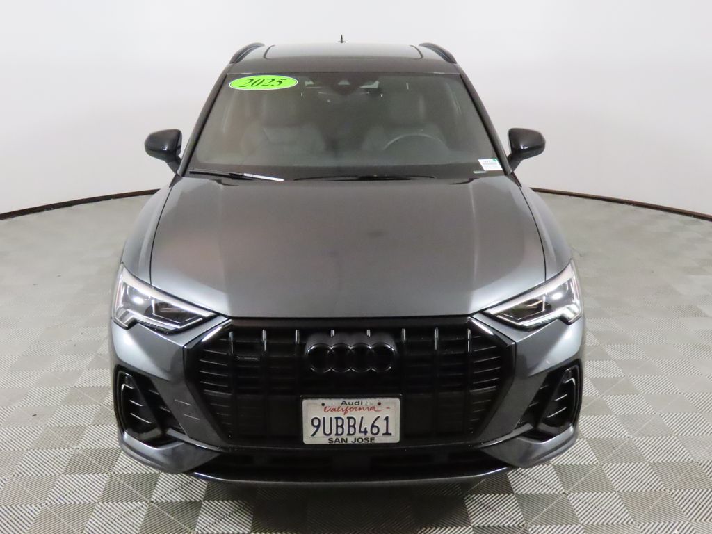 Thumbnail: 2025 Audi Q3 - 8