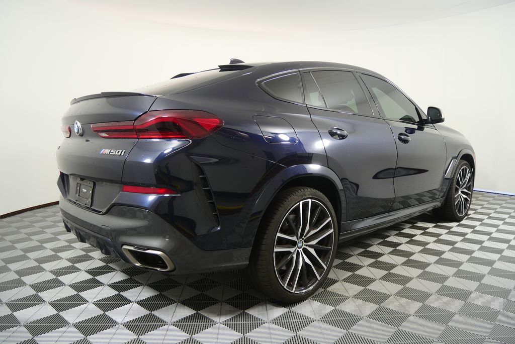 Thumbnail: 2021 BMW X6 - 3