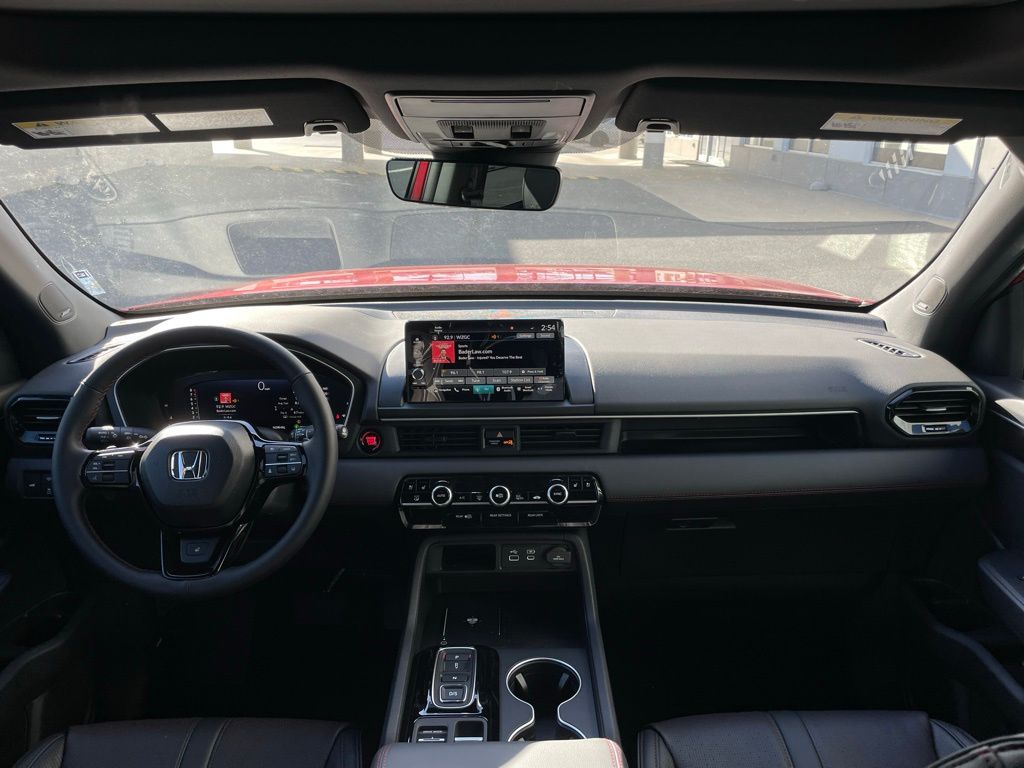 Thumbnail: 2025 Honda Pilot - 10