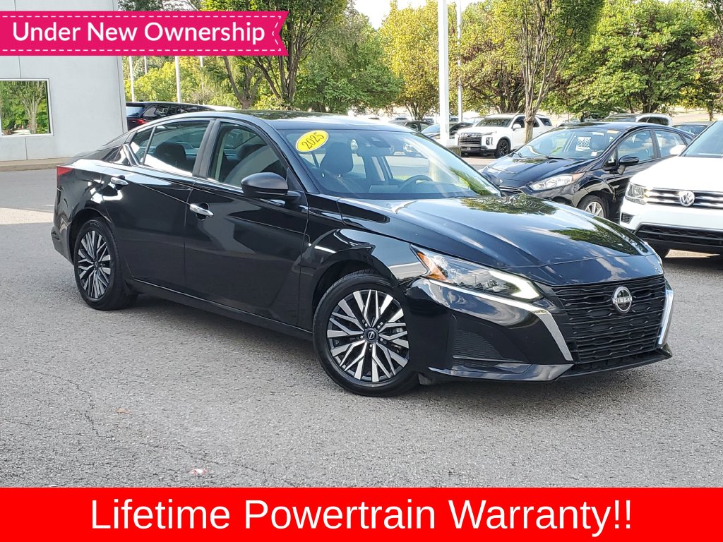 2025 Nissan Altima