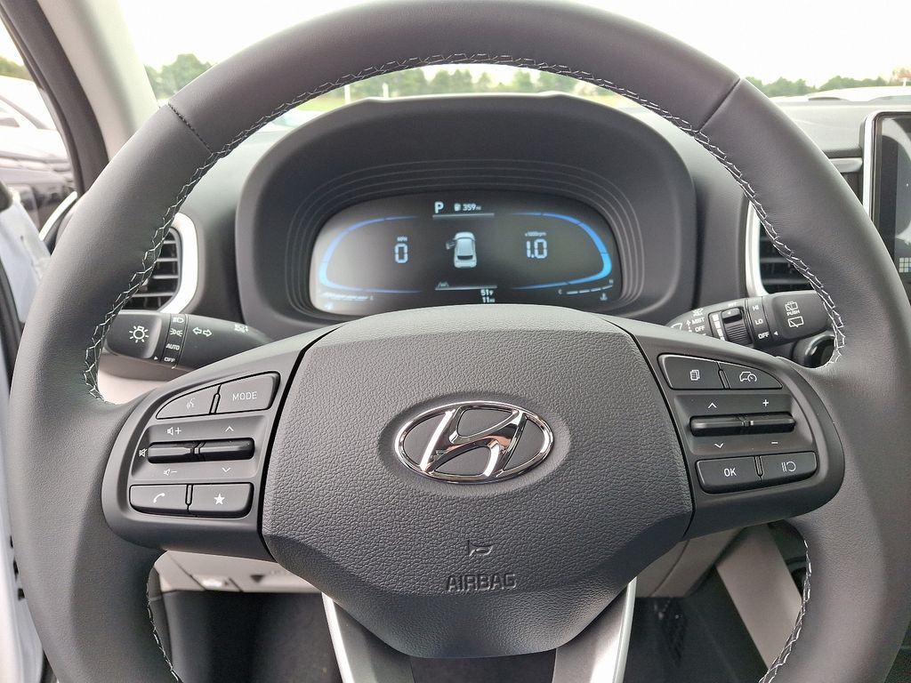 2025 Hyundai Venue SEL 10
