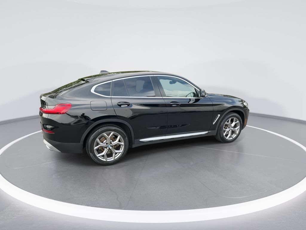 Thumbnail: 2023 BMW X4 - 8