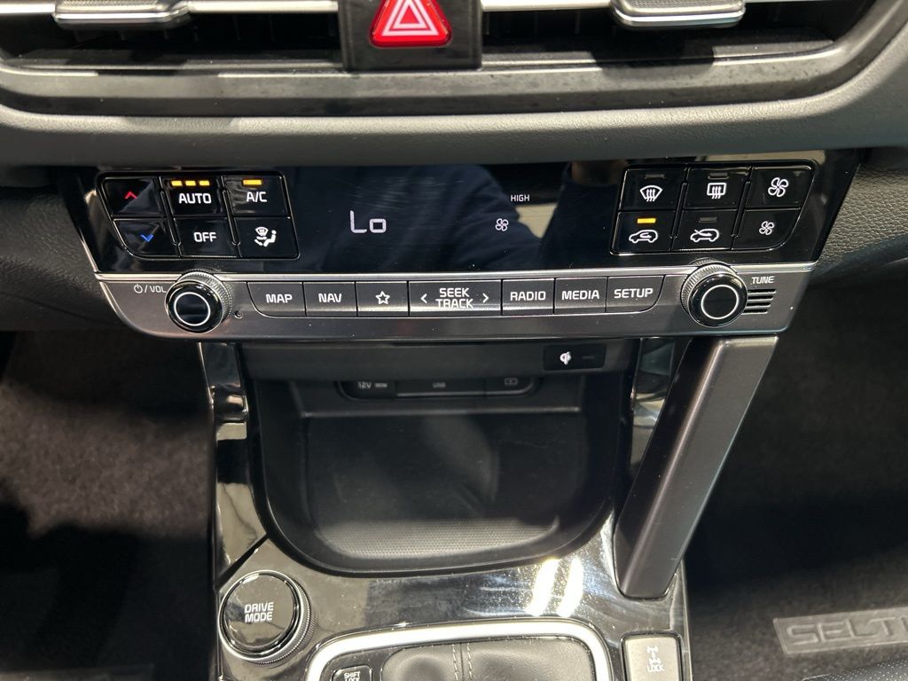 used 2024 Kia Seltos car, priced at $24,957